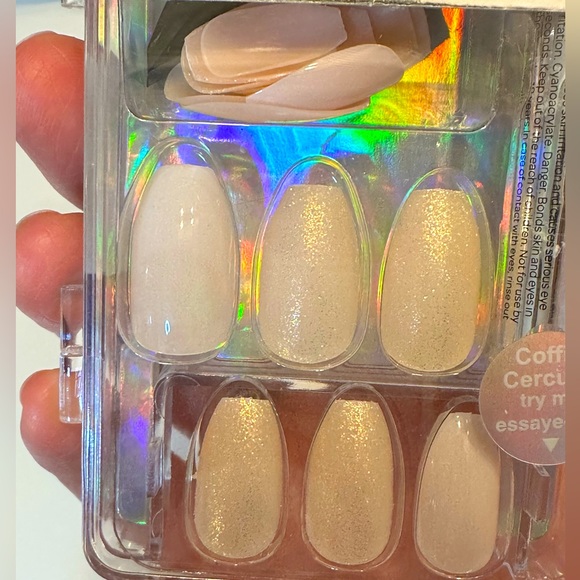 ICING| COFFIN SHAPED NAILS| NIB - Picture 2 of 2